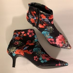 Steve Madden Booties